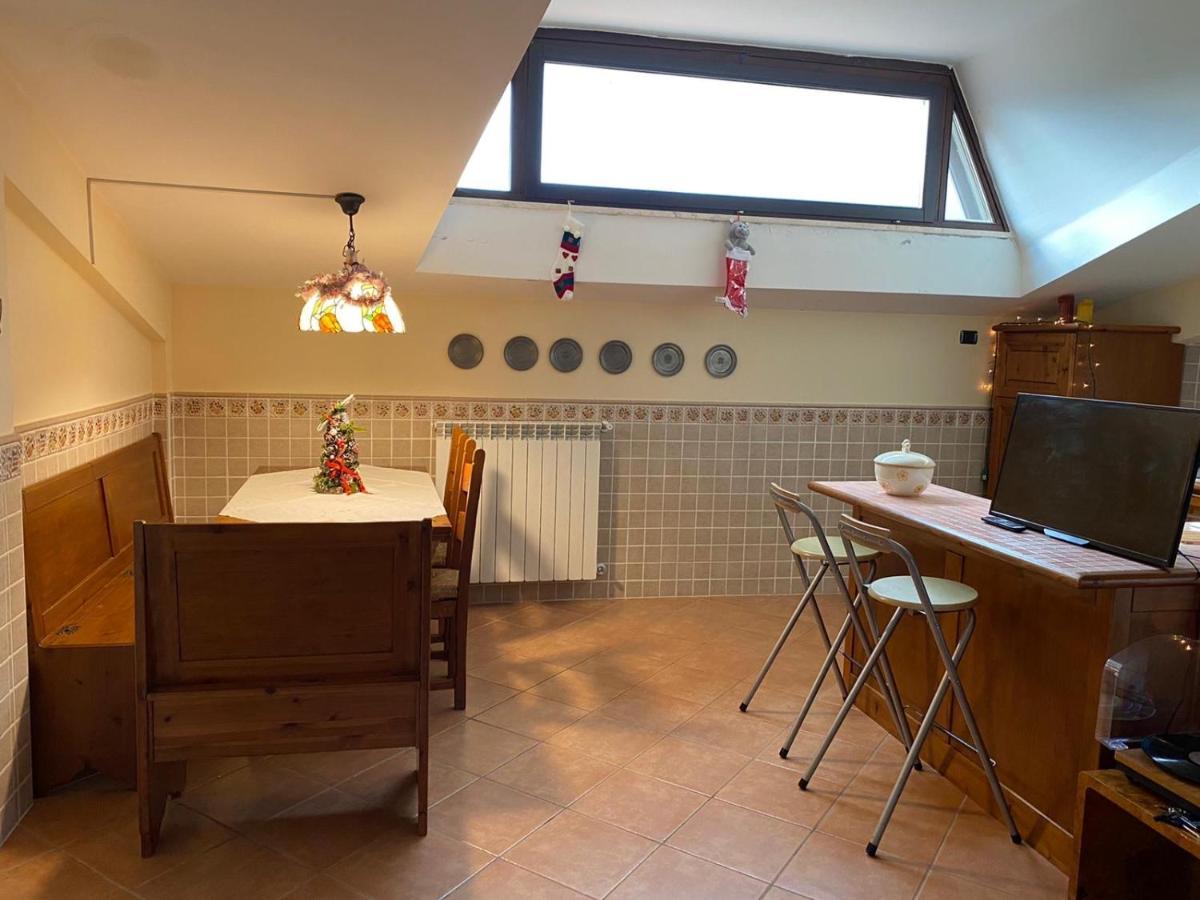 La Petite Maison Appartement Ateleta Buitenkant foto