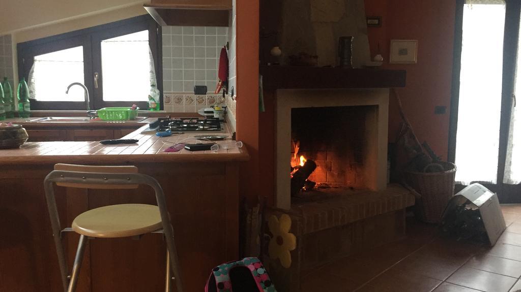 La Petite Maison Appartement Ateleta Buitenkant foto